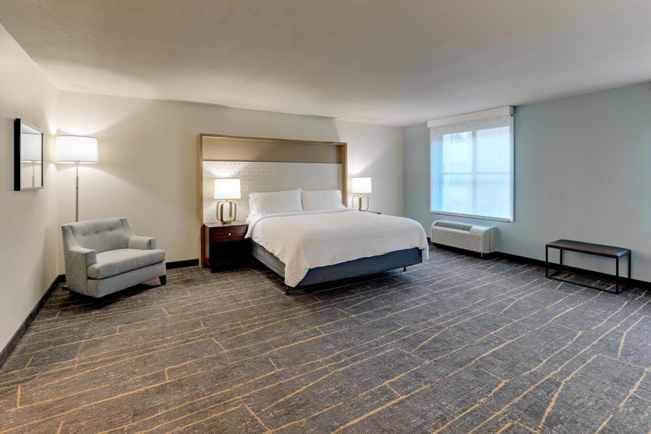 Holiday Inn Mobile Airport By Ihg Экстерьер фото