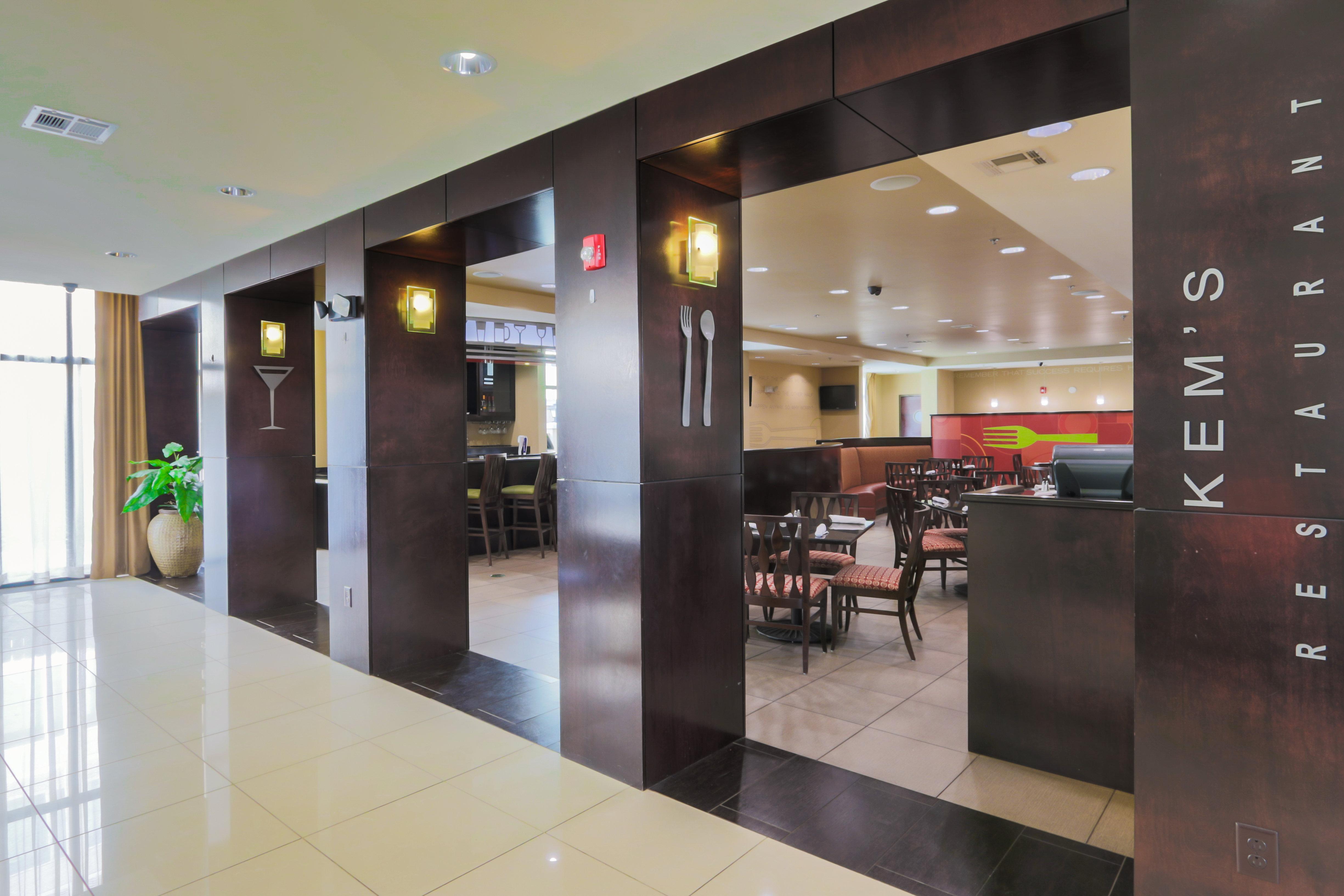 Holiday Inn Mobile Airport By Ihg Экстерьер фото