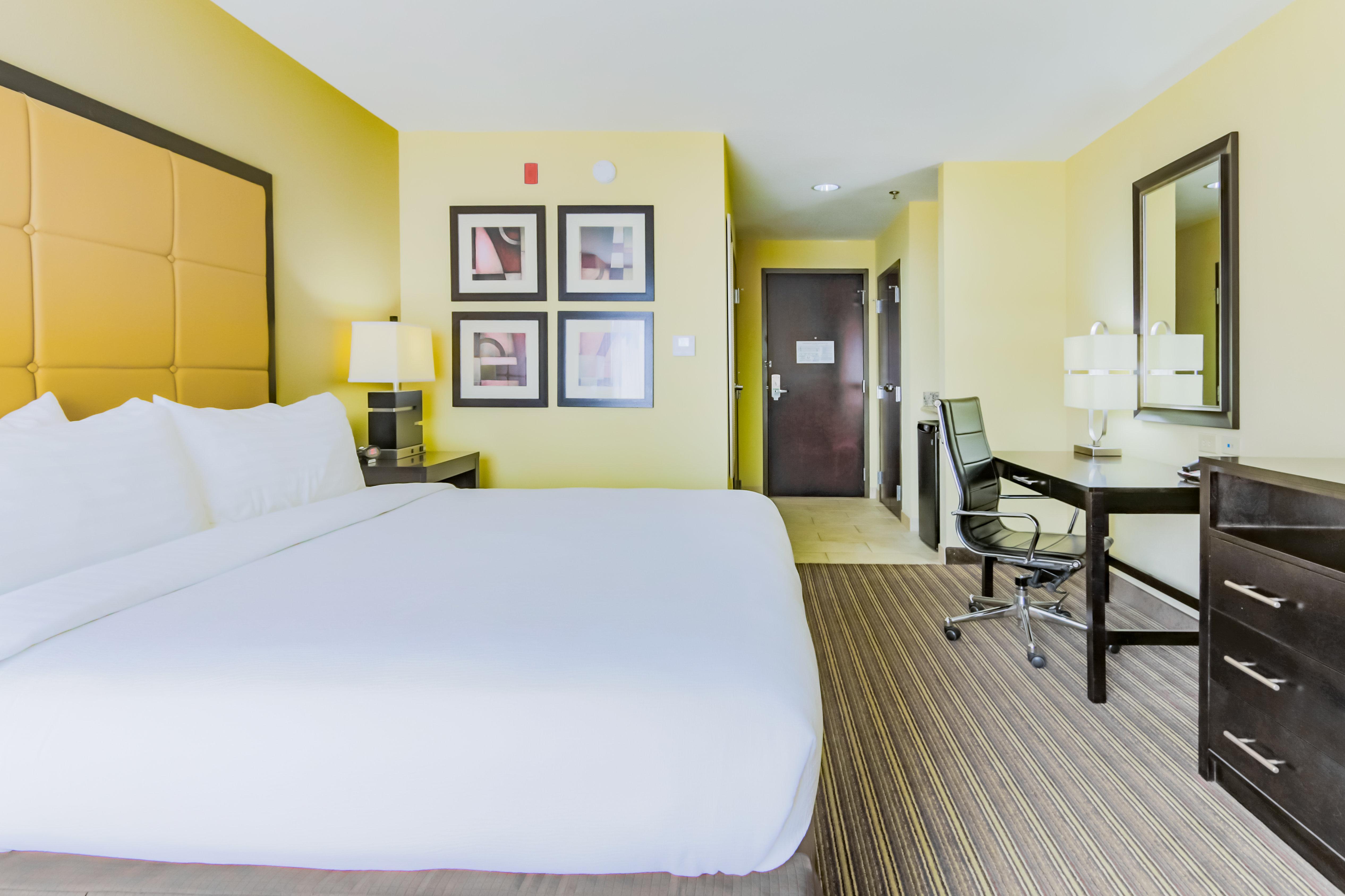 Holiday Inn Mobile Airport By Ihg Экстерьер фото